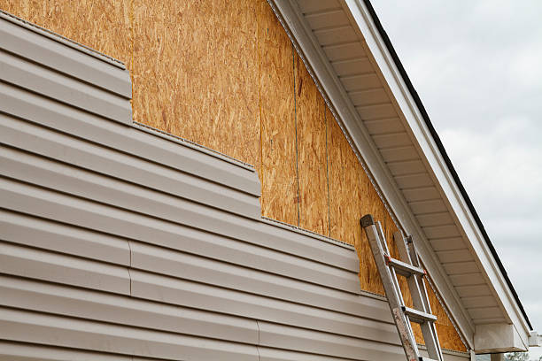 24/7 Emergency Storm Damage Siding Repair experts in Louisville, TN